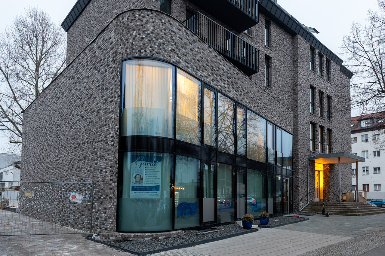 Fassade Retro shadow